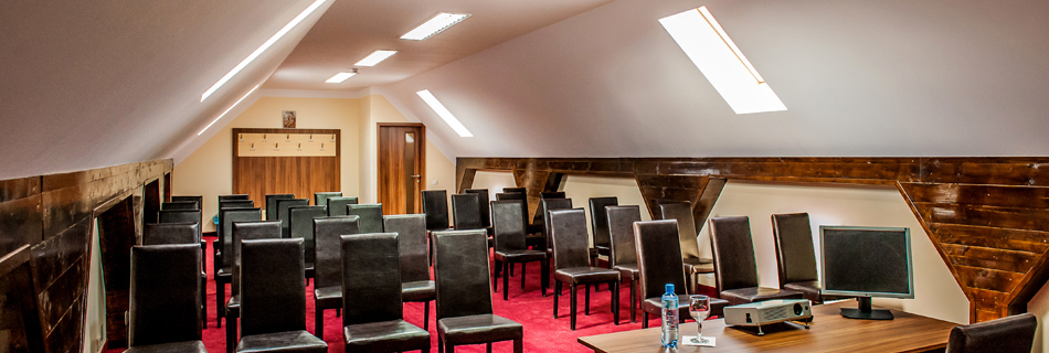 Sala de conferinte de la Hotel Class Sibiu, model 3 de aranjare
